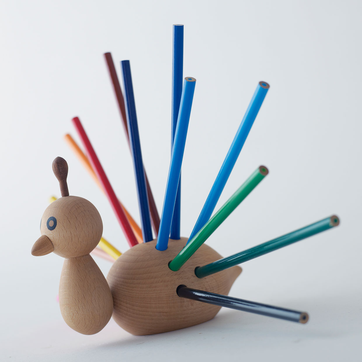Peacock Creative Toys For Kids By Takeshi Sawada Afilii peacock-creative-toys-for-kids-by-takeshi-sawada-afilii