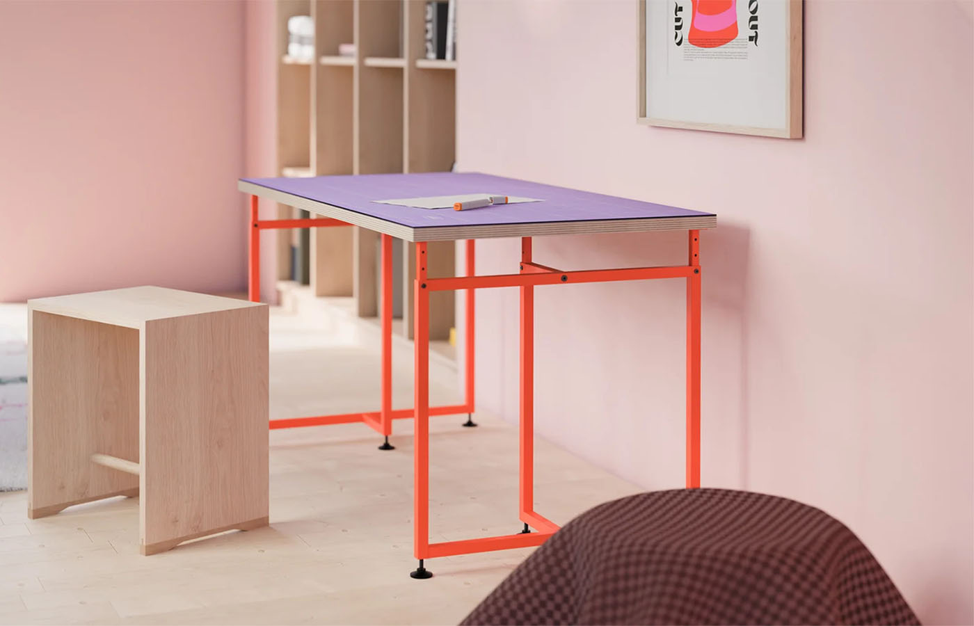 childrens-work-desk-and-chair-zwerkbank