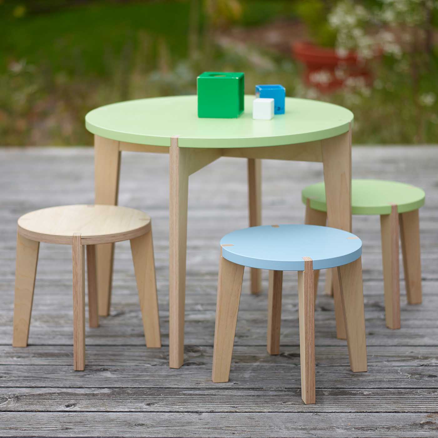 blueroom: children’s play table & kids’ stool (2+) - Image 3