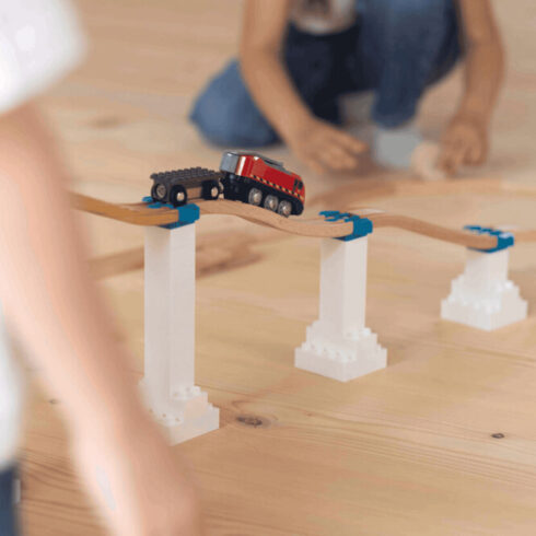 Helix Adapter Sets by Yamba: wooden train accessories (3+) - Image 4