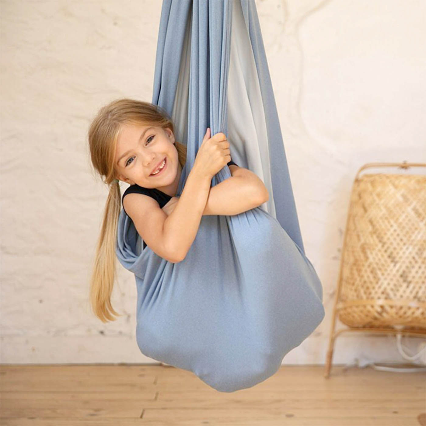 Alles Knüt: indoor sensory swing for children’s rooms and therapy (3+)