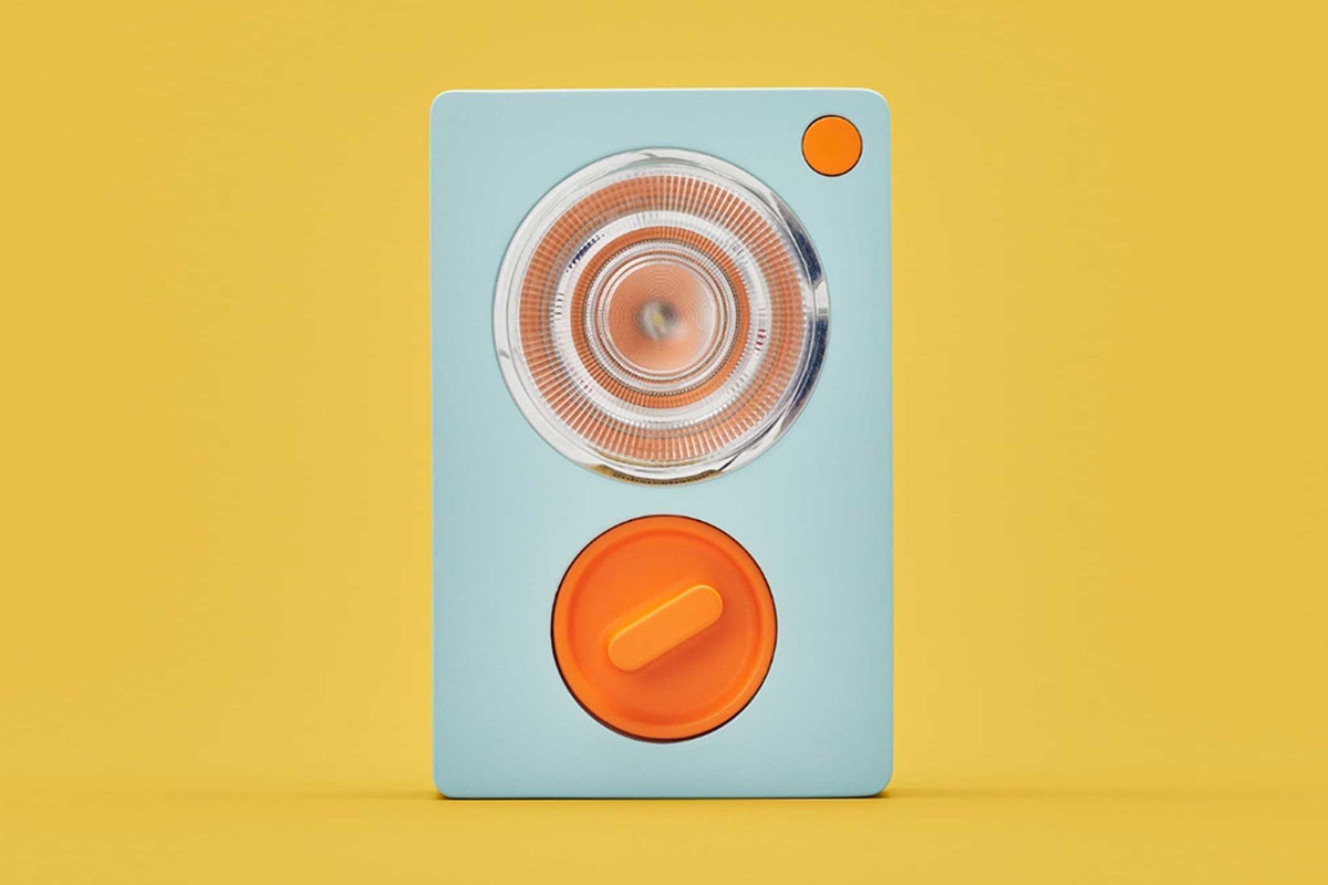 diy-flashlight-for-kids-by-rubee-samuel-1-start