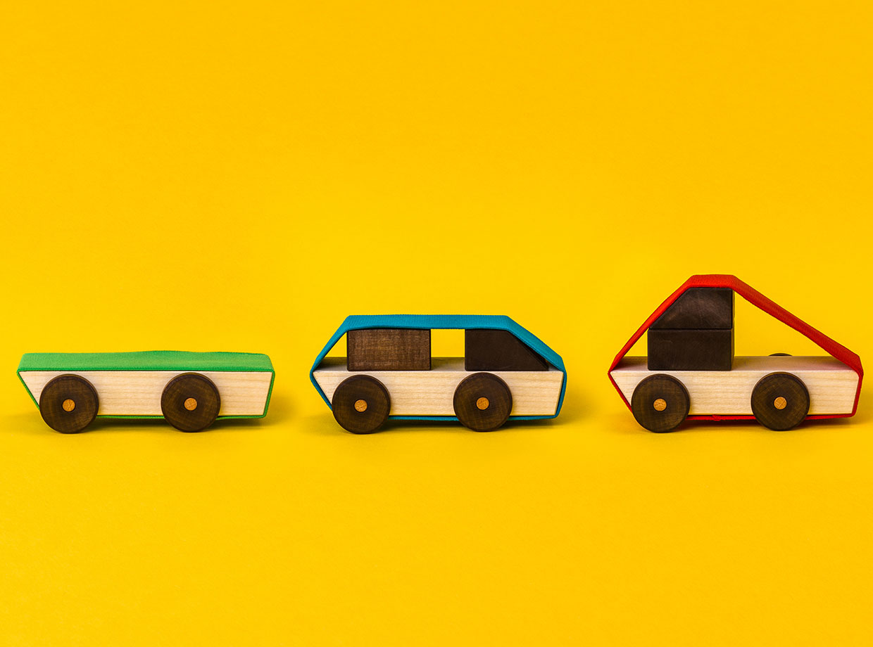 spielzeugauto-flexmobil-martin-hensel