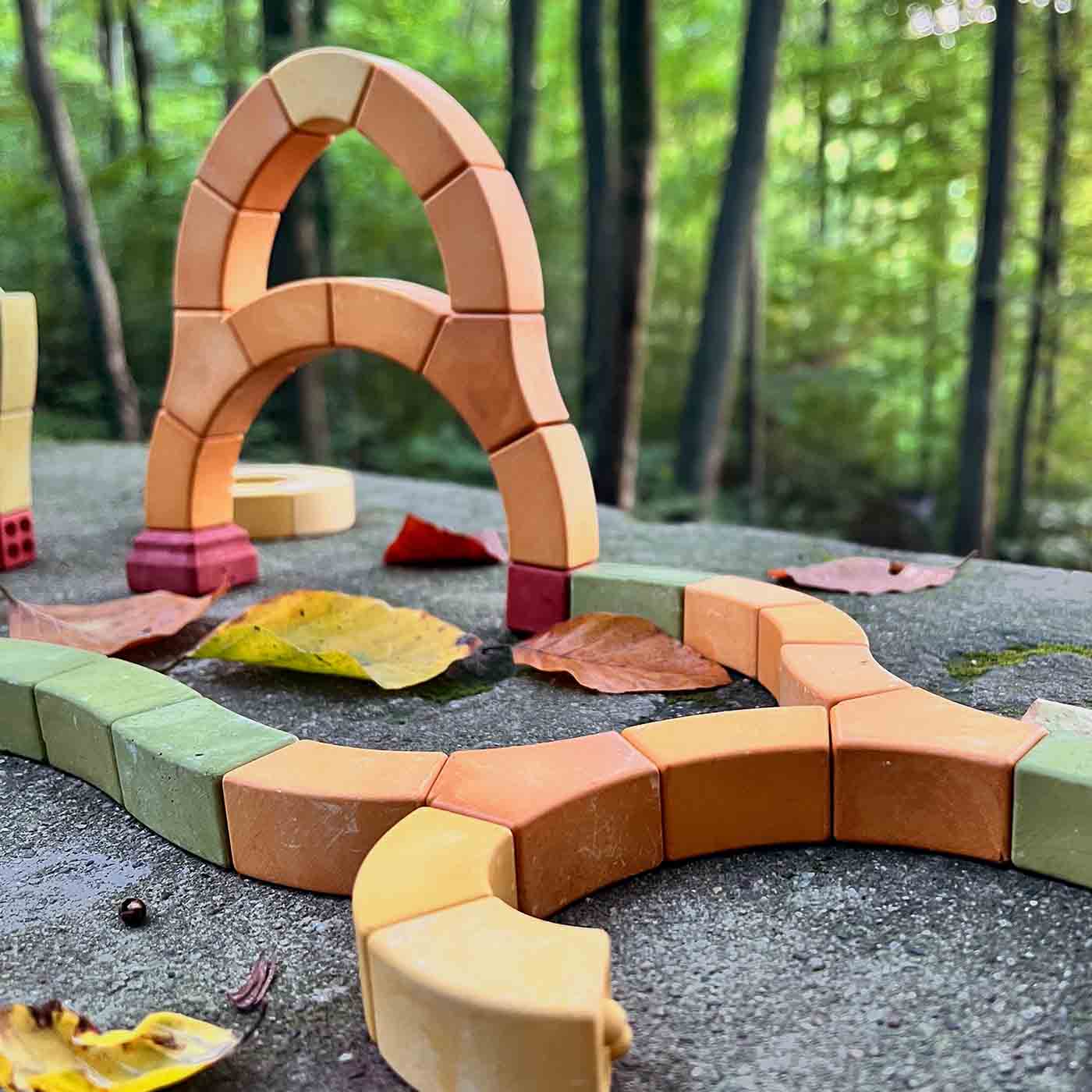 kajuBOGENBAU: Spielbausteine aus Naturgips (3 – 99 Jahre) – Bild 4