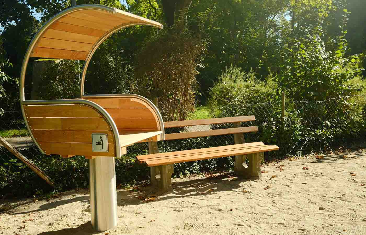 wickeltisch-im-freien-wickelboard-thumb